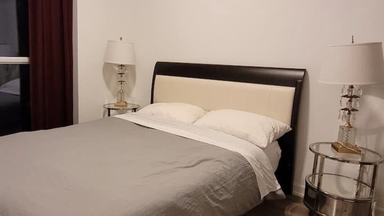 Photo of Bedroom in The Peanut