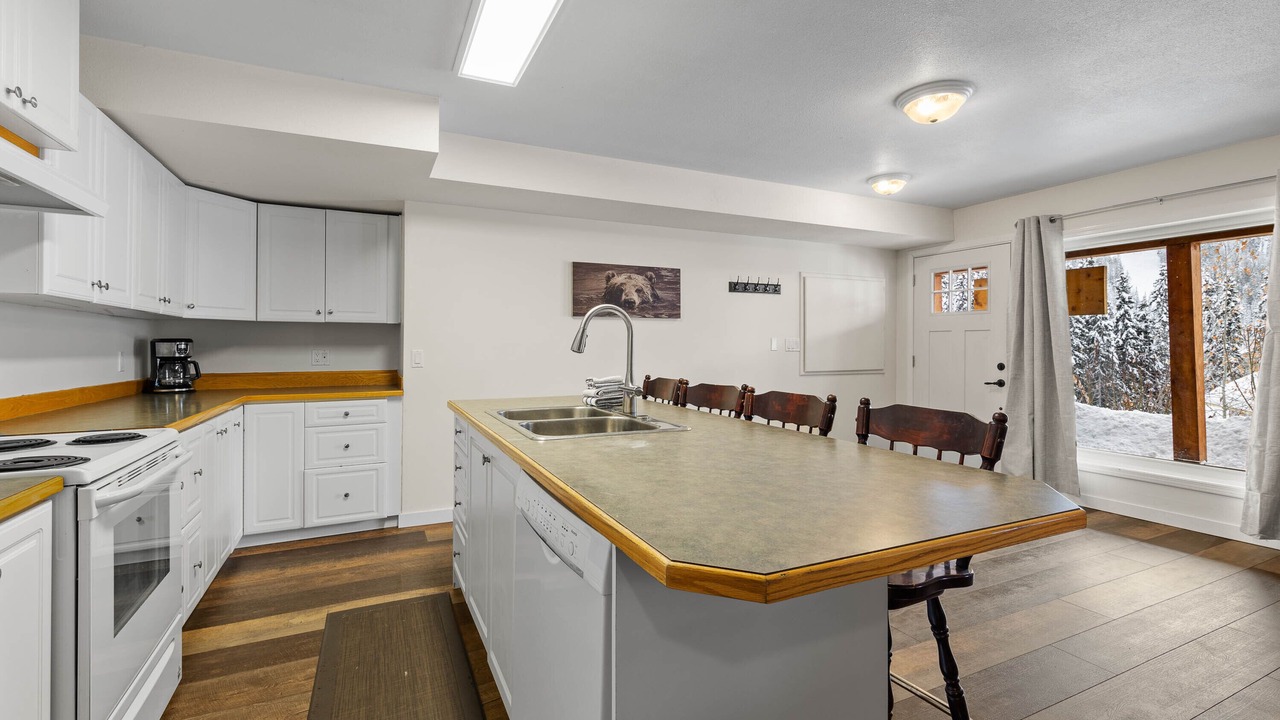 Photo of Kitchen in Sun Peaks