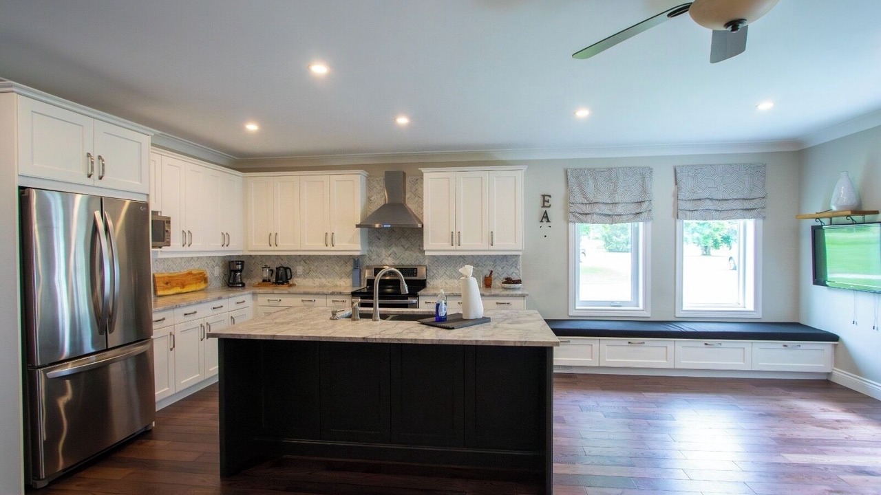 Photo of Kitchen in Lindsay