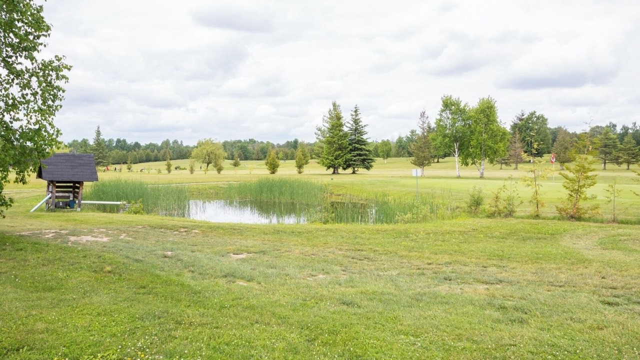 Photo of Outdoor in Lindsay