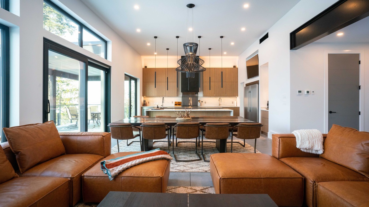Photo of Livingroom in Revelstoke