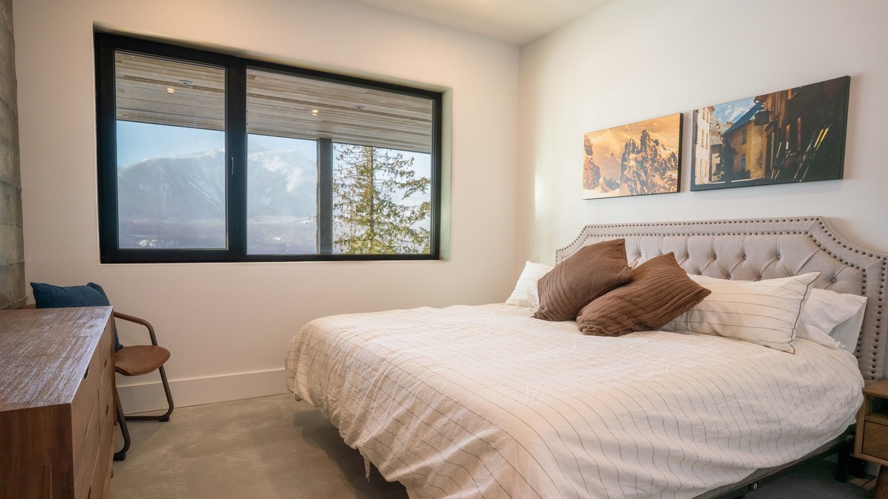Photo of Bedroom in Revelstoke