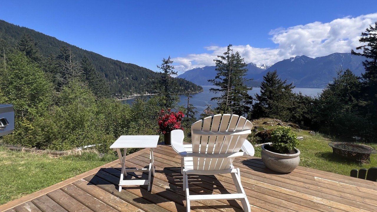 Photo of Patio Balcony in Bowen Island