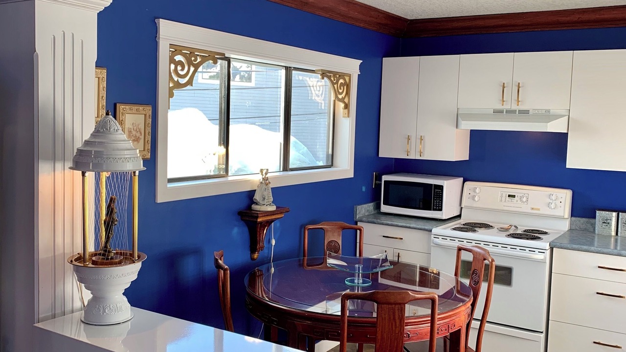 Photo of Kitchen in Courtenay