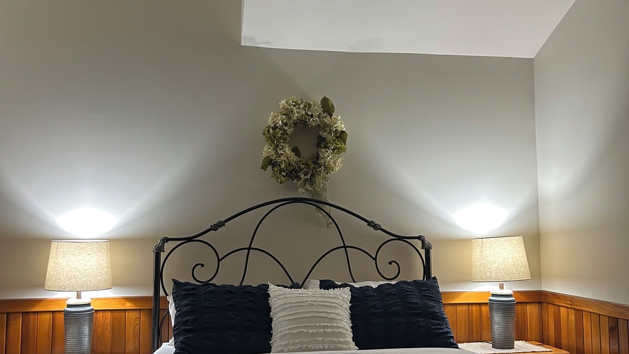 Photo of Bedroom in Nottawa