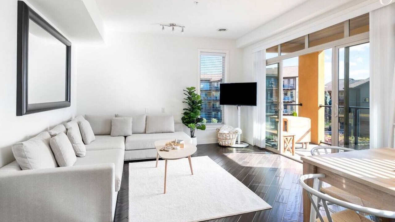 Photo of Livingroom in Westbank