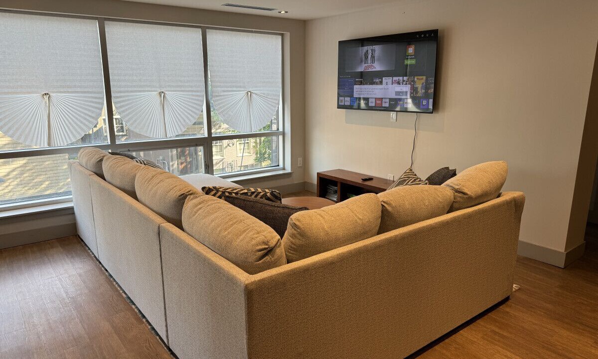 Photo of Livingroom in Downtown Halifax