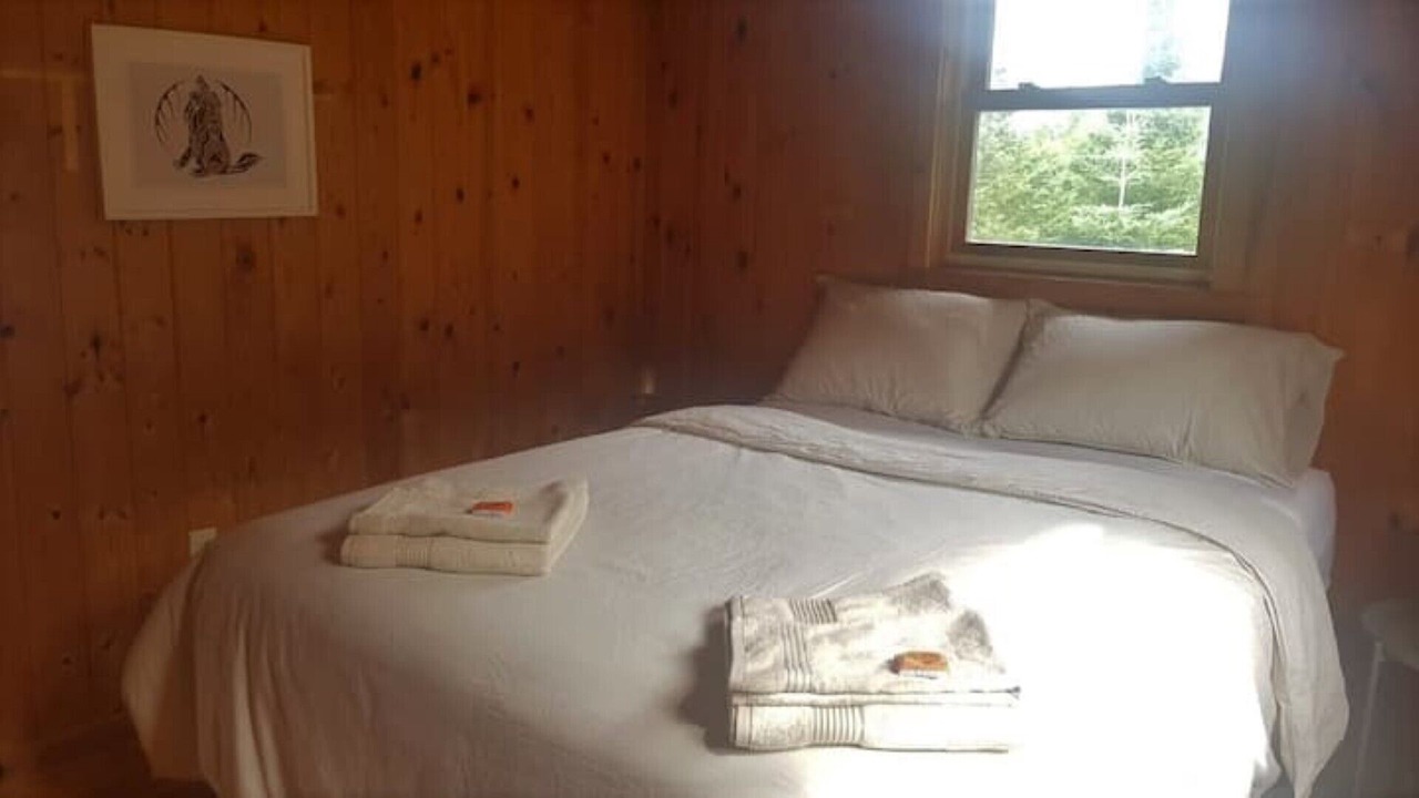 Photo of Bedroom in West Bay