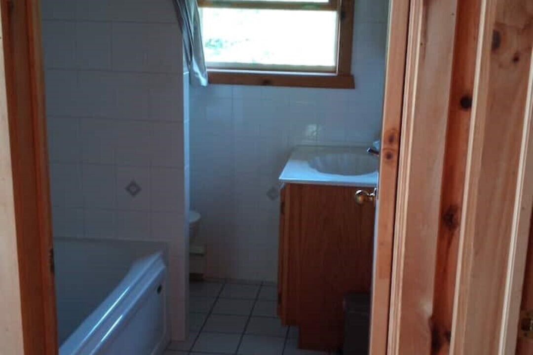 Photo of Bathroom in West Bay