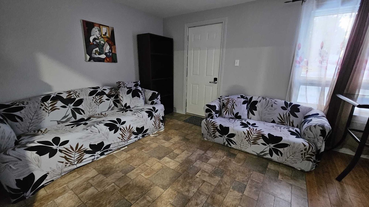 Photo of Livingroom in Trenton