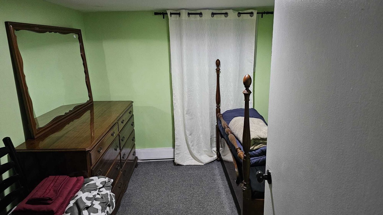 Photo of Bedroom in Trenton
