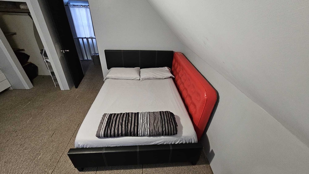 Photo of Bedroom in Trenton