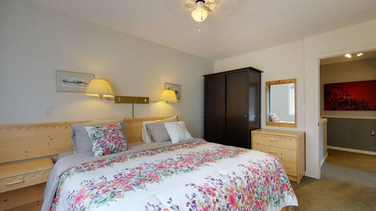 Photo of Bedroom in Harvie Heights