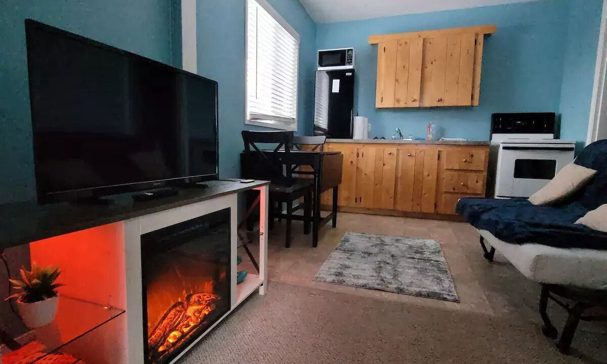 Photo of Livingroom in Port Alberni