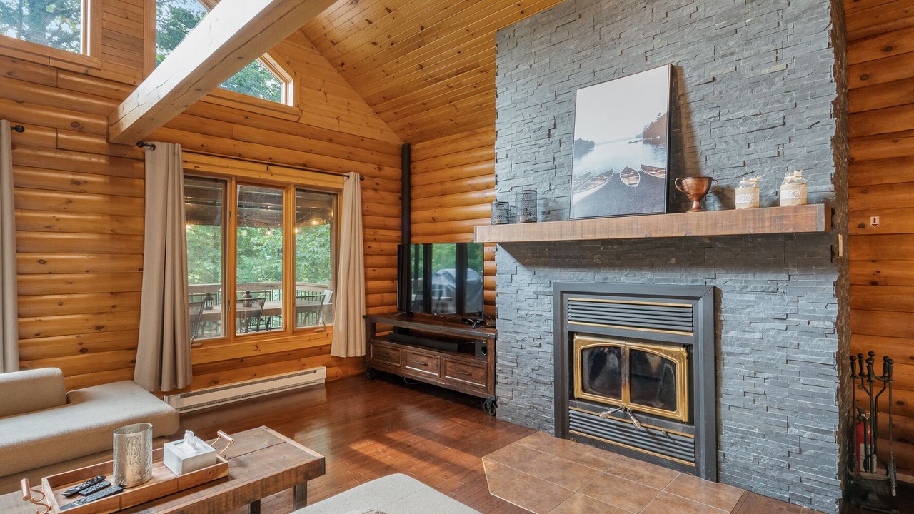 Photo of Livingroom in Wentworth-Nord