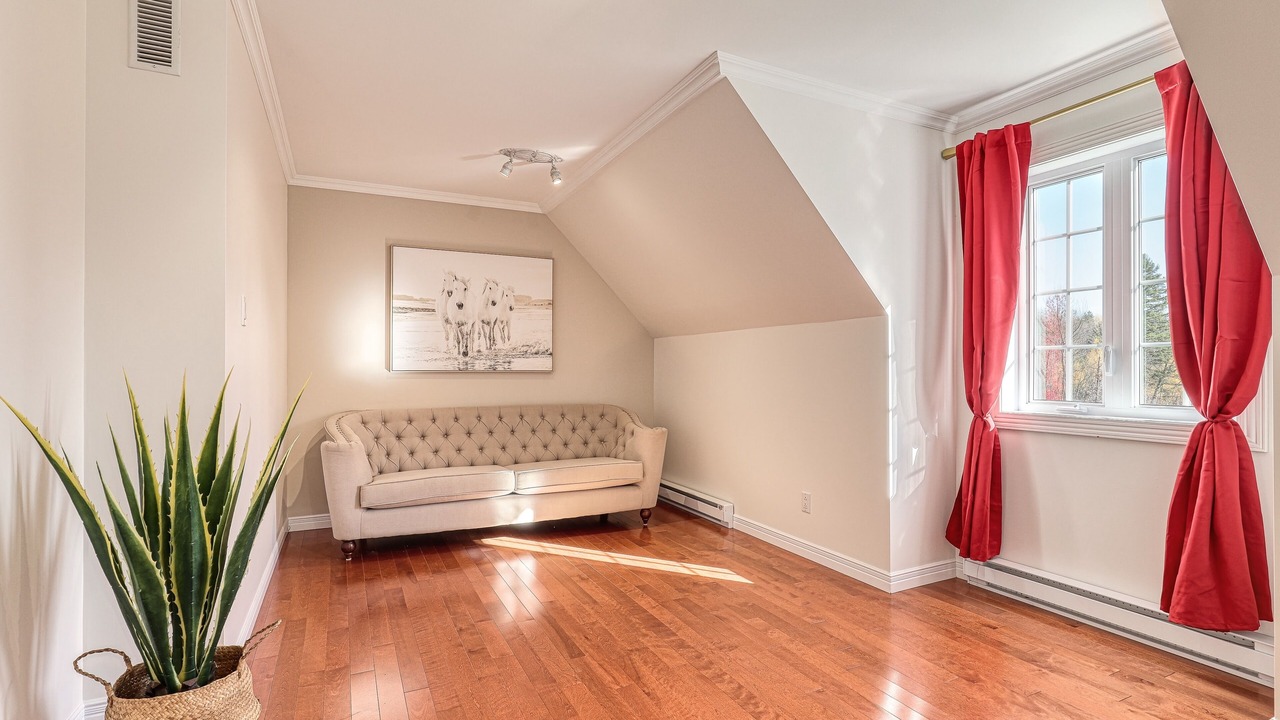 Photo of Livingroom in Becancour