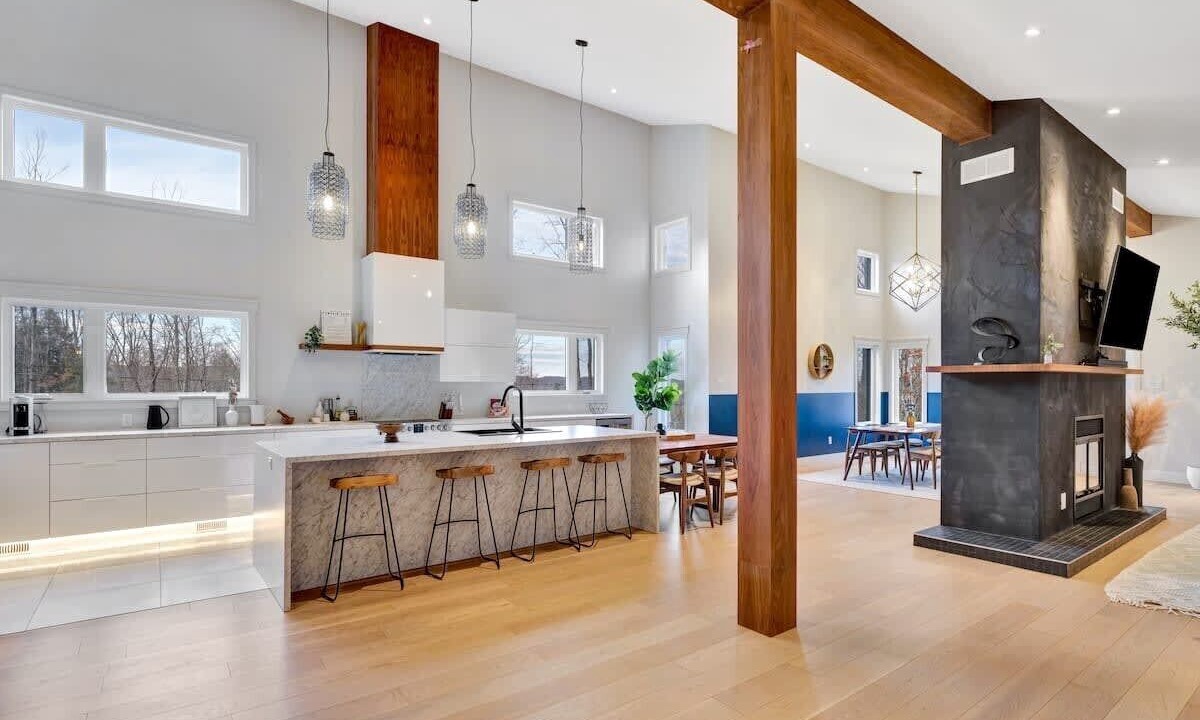 Photo of Kitchen in Les Collines-de-l'Outaouais Regional County Municipality