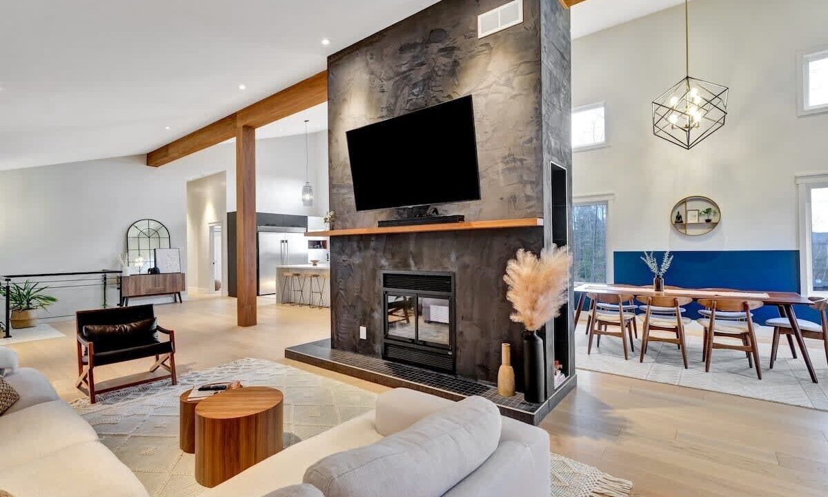 Photo of Livingroom in Les Collines-de-l'Outaouais Regional County Municipality