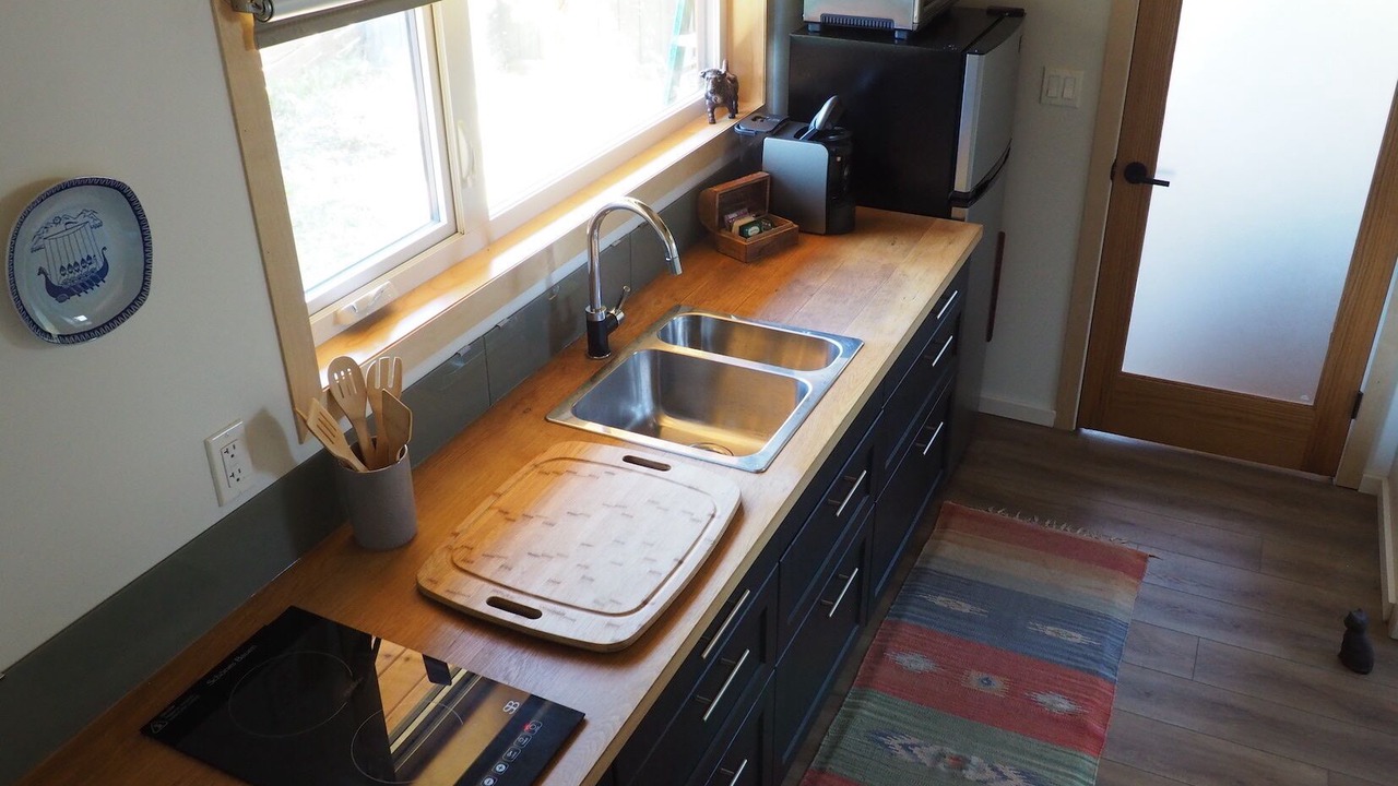 Photo of Kitchen in Courtenay