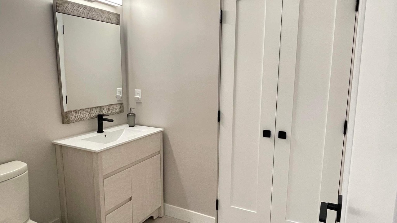 Photo of Bathroom in Regional District of Nanaimo