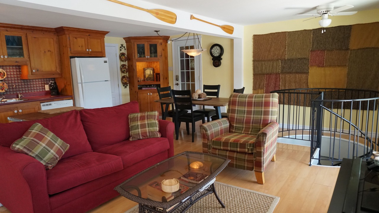 Photo of Livingroom in Lac-Superieur