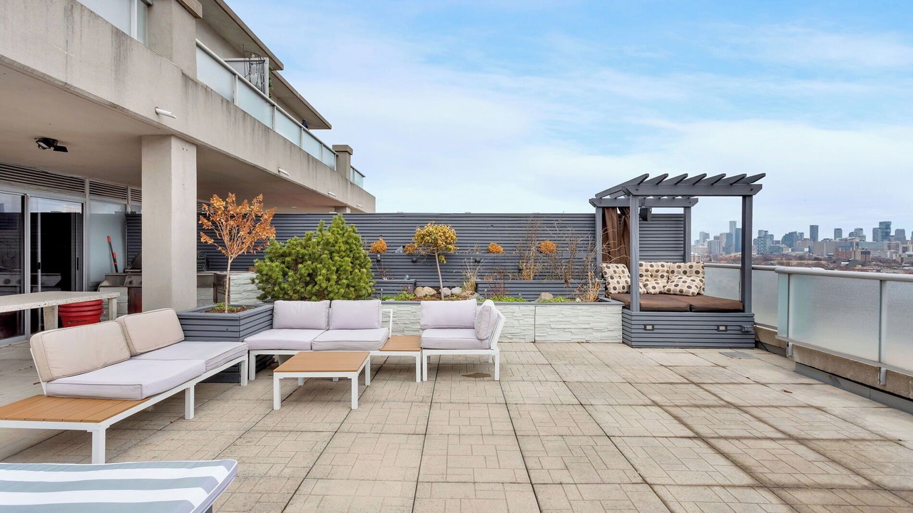 Photo of Patio Balcony in King West Village