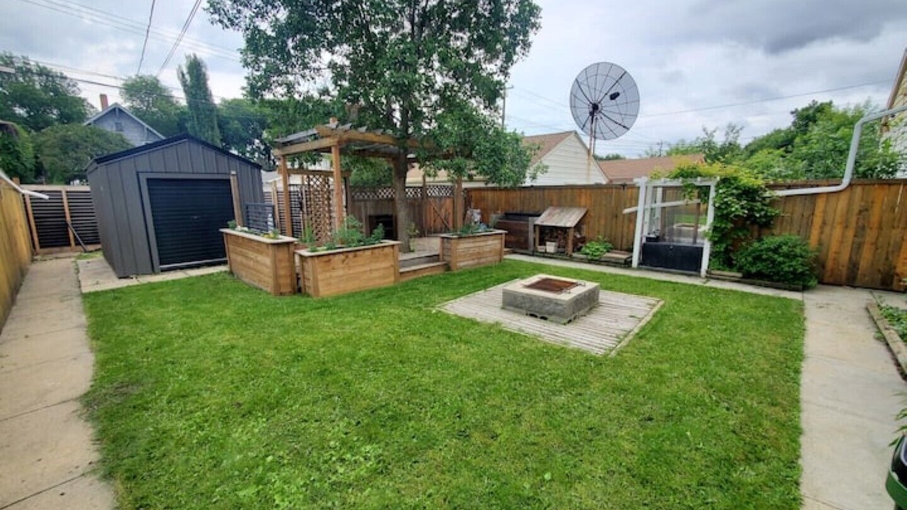 Photo of Outdoor in North Central Edmonton