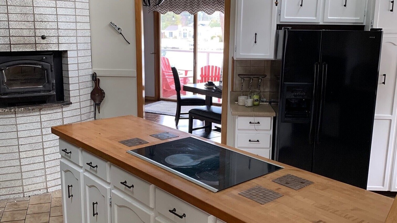 Photo of Kitchen in Gravenhurst