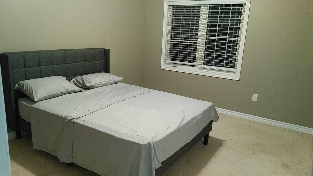 Photo of Bedroom in Alcona