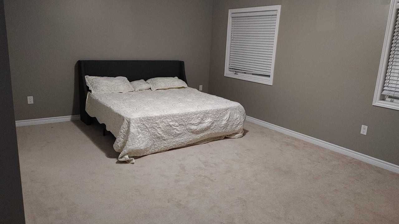Photo of Bedroom in Alcona