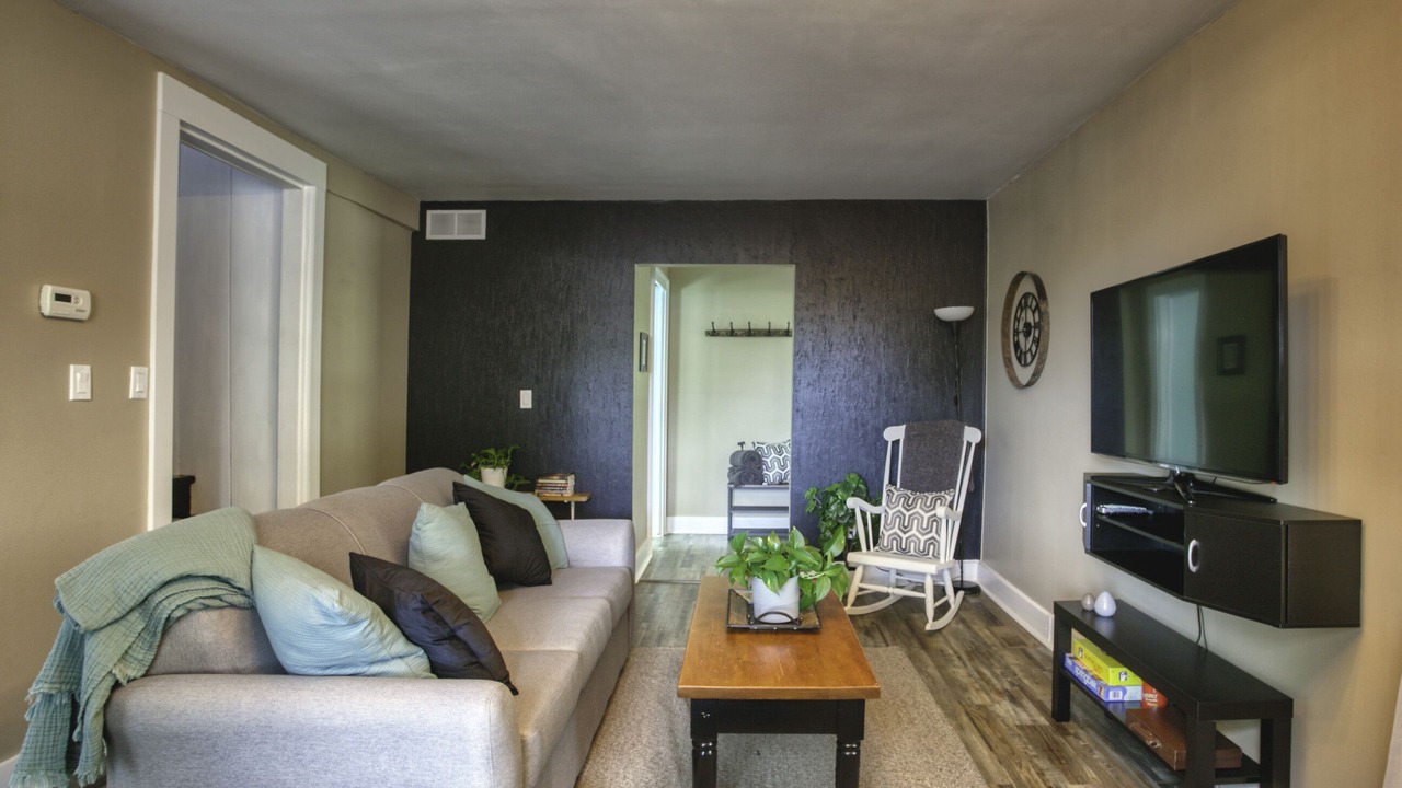 Photo of Livingroom in Beamsville