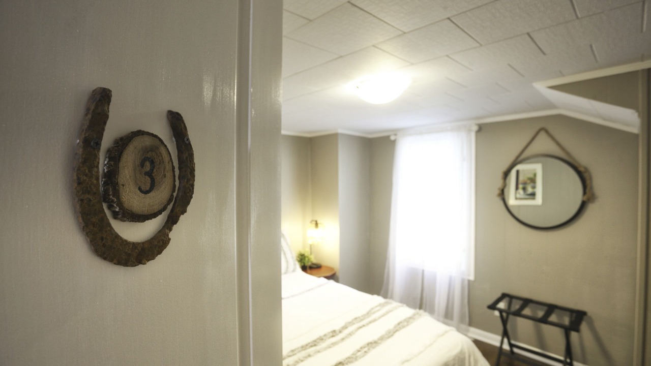 Photo of Bedroom in Beamsville