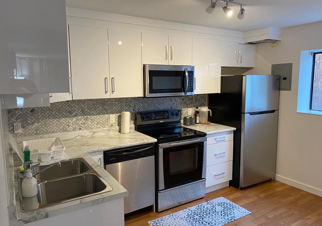 Photo of Kitchen in Departure Bay