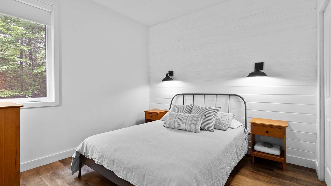 Photo of Bedroom in Magog