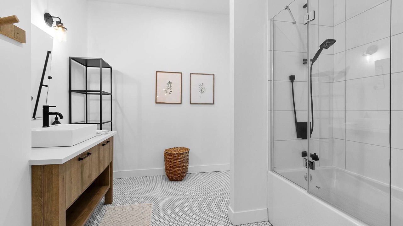 Photo of Bathroom in Magog