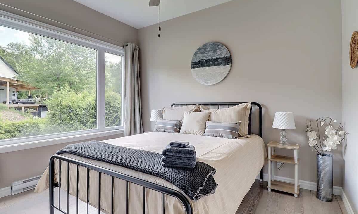 Photo of Bedroom in Stanstead Township