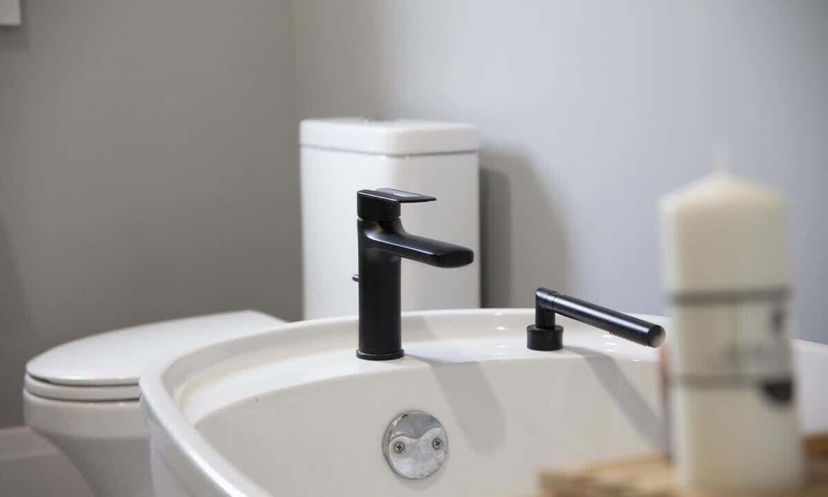Photo of Bathroom in Cookshire-Eaton