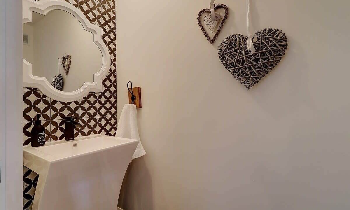Photo of Bathroom in Stanstead Township
