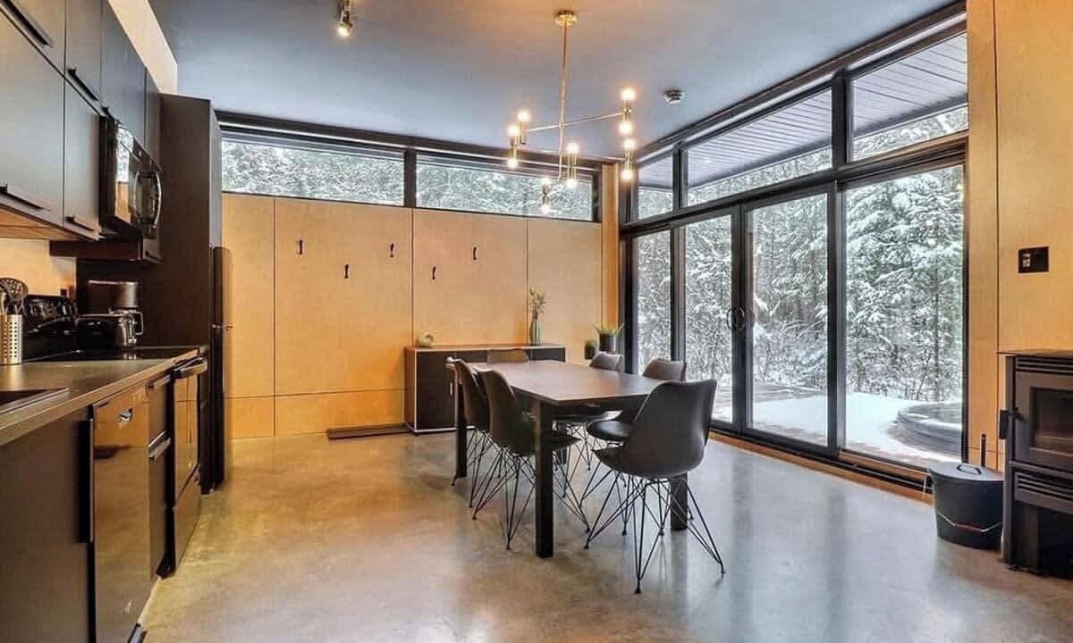 Photo of Kitchen in Stanstead Township