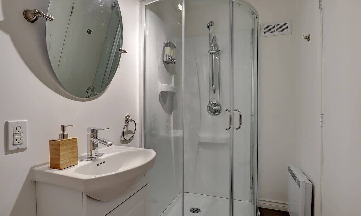 Photo of Bathroom in Eastman