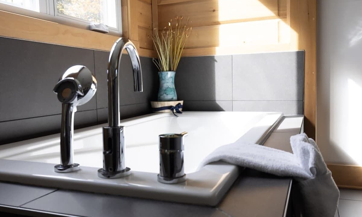 Photo of Bathroom in Sainte-Marguerite-du-Lac-Masson