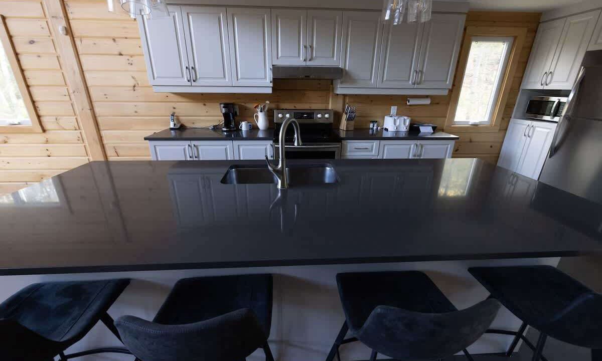 Photo of Kitchen in Sainte-Marguerite-du-Lac-Masson
