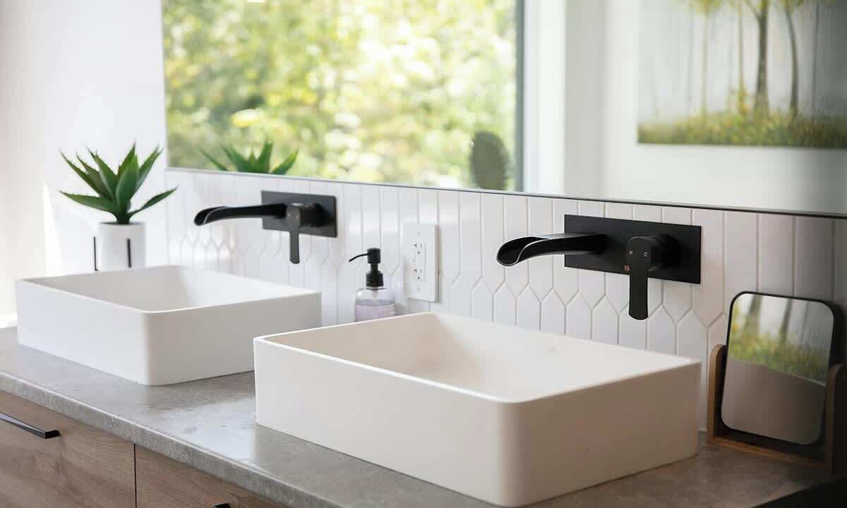 Photo of Bathroom in Stanstead Township