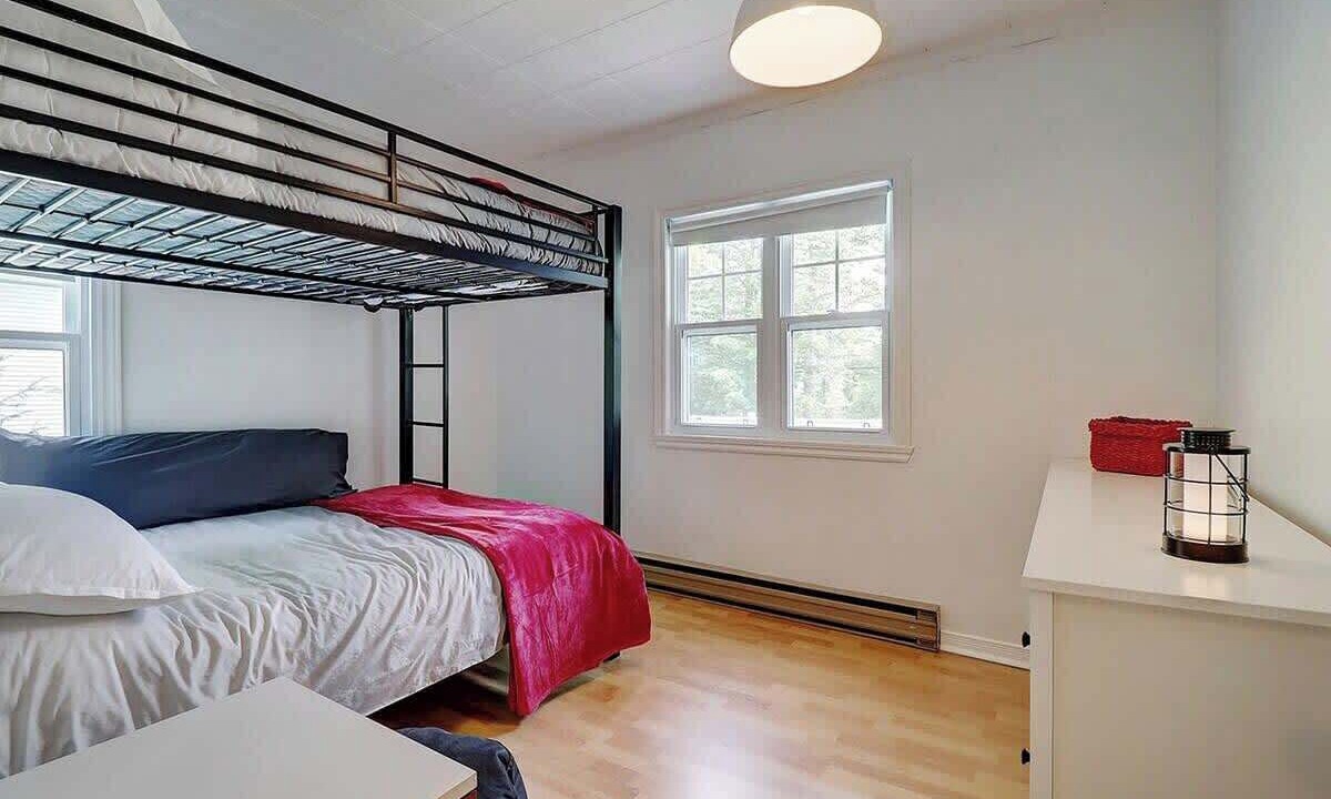 Photo of Bedroom in Memphremagog Regional County Municipality