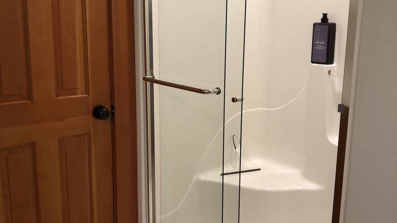 Photo of Bathroom in Central Saanich