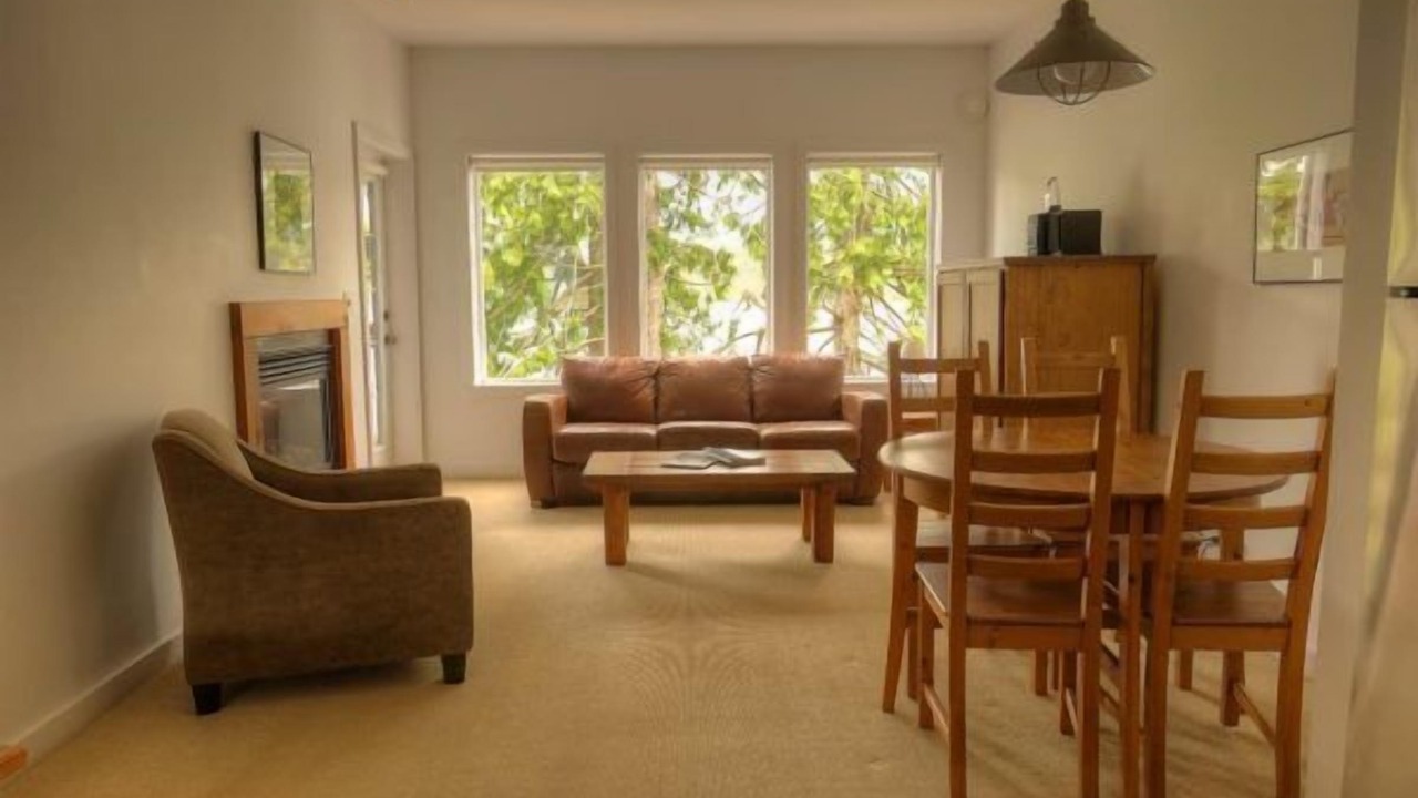 Photo of Livingroom in Ucluelet