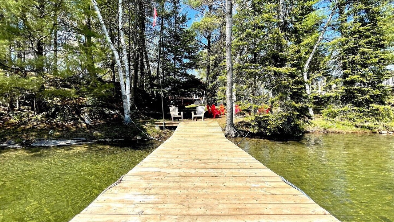 Photo of Bedroom in Washago
