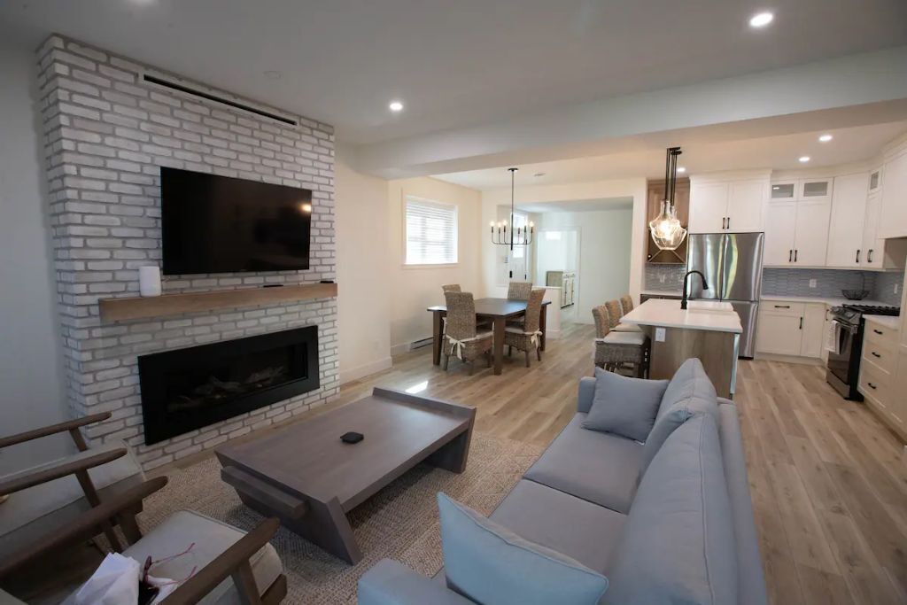 Photo of Livingroom in Okanagan-Similkameen