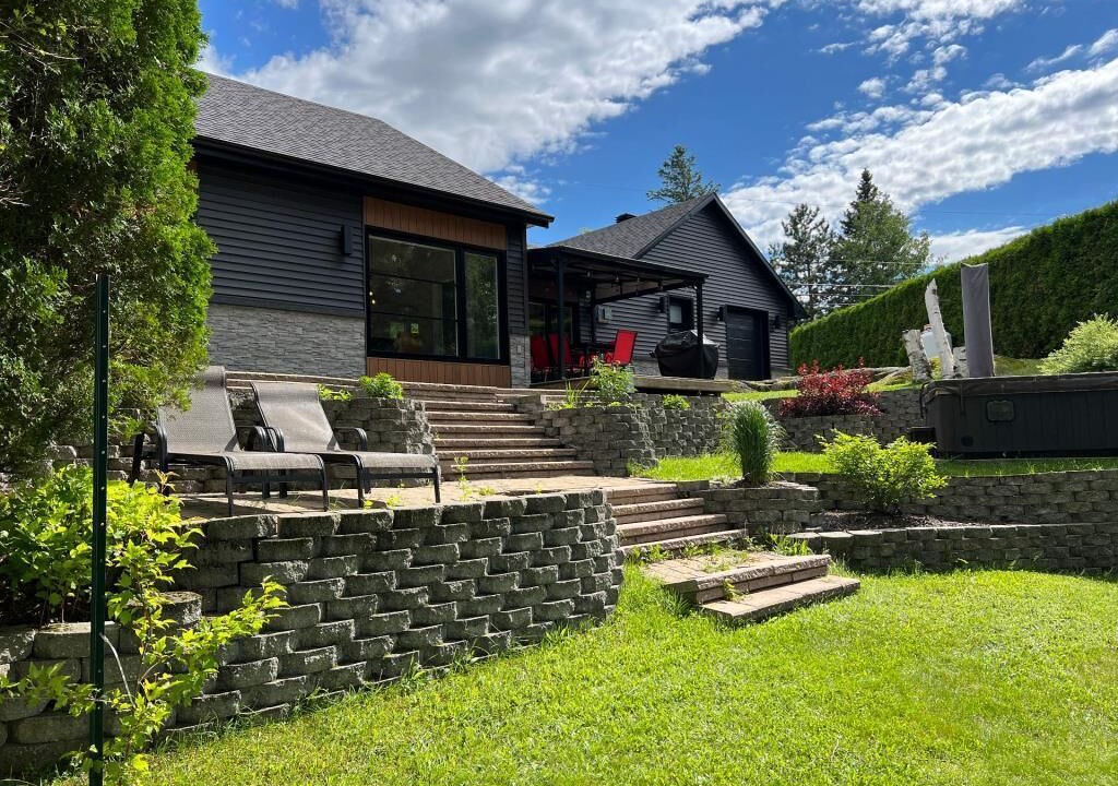 Photo of Outdoor in Alma