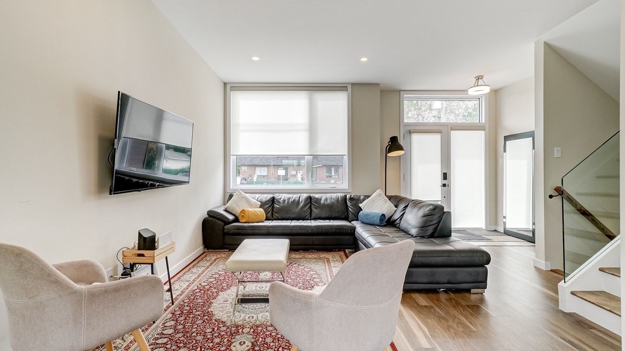 Photo of Livingroom in Downtown Gatineau